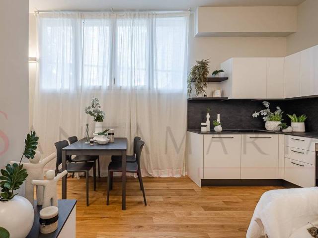 Appartamento in vendita a Milano MI