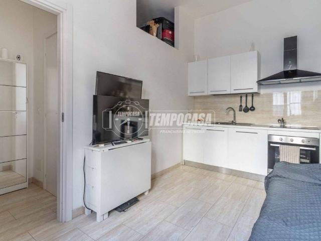Appartamento in vendita a Milano MI