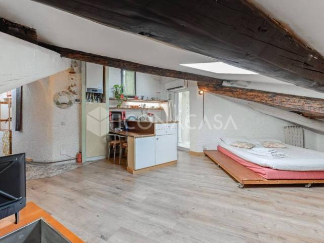 Appartamento in vendita a Milano MI