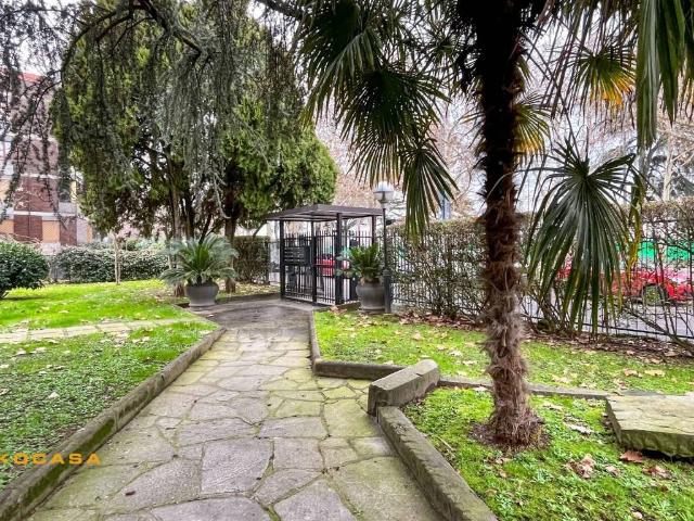 Appartamento in vendita a Milano MI