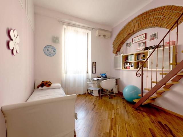 Appartamento in vendita a Milano MI