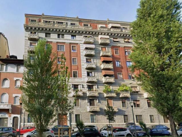 Appartamento in vendita a Milano MI