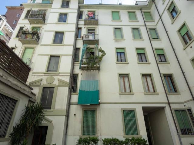 Appartamento in vendita a Milano MI