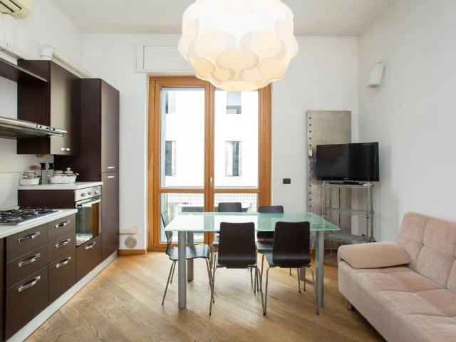 Appartamento in vendita a Milano MI