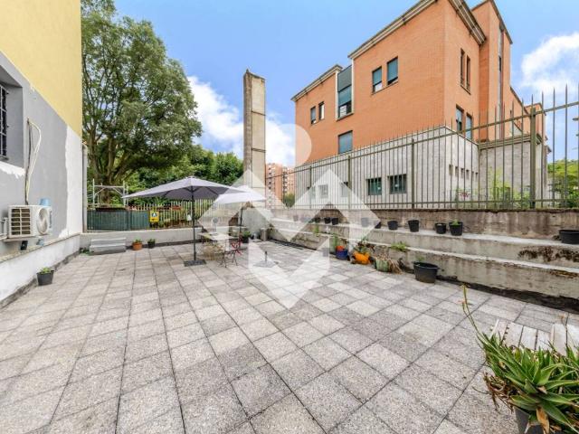 Appartamento in vendita a Milano MI