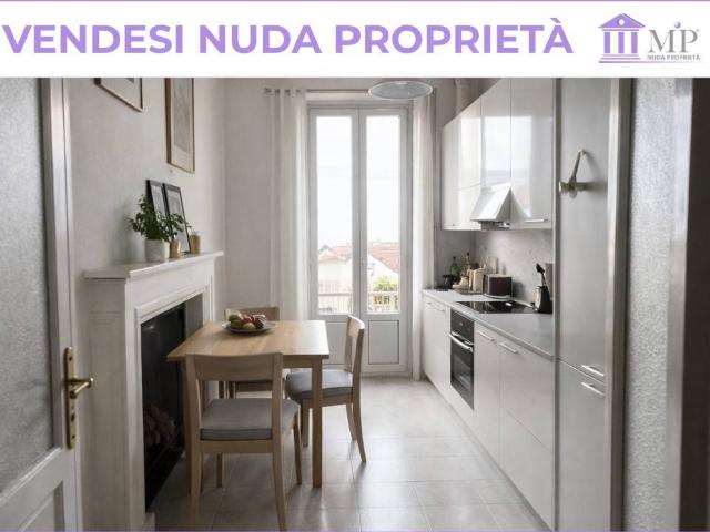 Appartamento in vendita a Milano MI