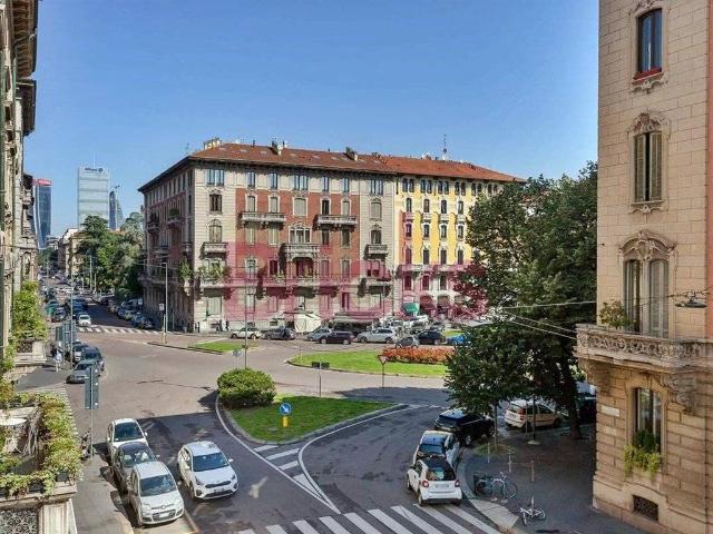 Appartamento in vendita a Milano MI