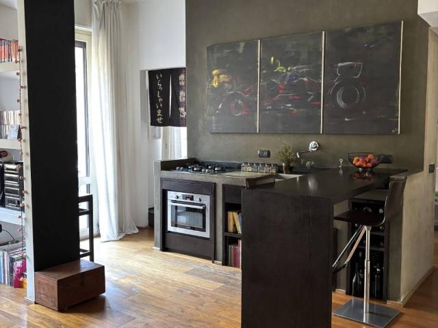 Appartamento in vendita a Milano MI