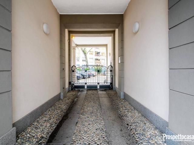 Appartamento in vendita a Milano MI