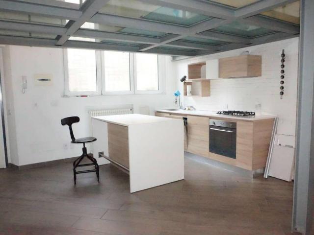 Appartamento in vendita a Milano MI