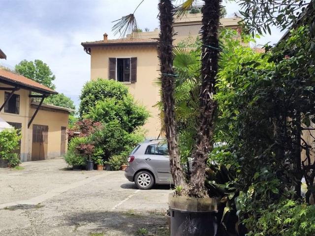 Appartamento in vendita a Milano MI