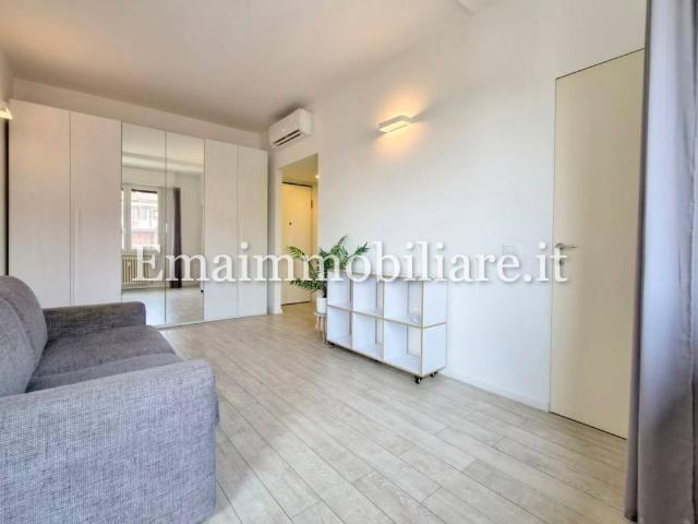 Appartamento in vendita a Milano MI