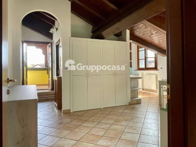 Appartamento in vendita a Milano MI