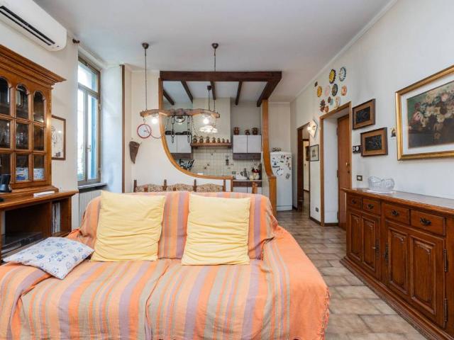 Appartamento in vendita a Milano MI