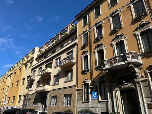 Appartamento in vendita a Milano MI