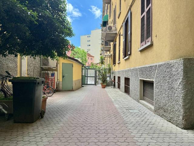 Appartamento in vendita a Milano MI