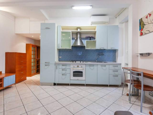 Appartamento in vendita a Milano MI