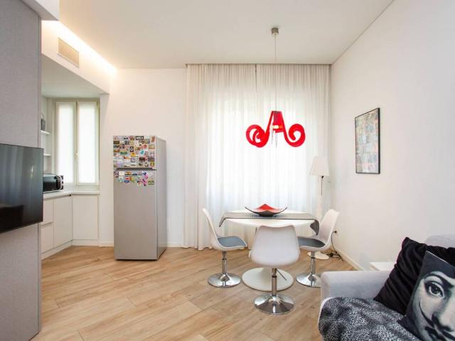 Appartamento in vendita a Milano MI