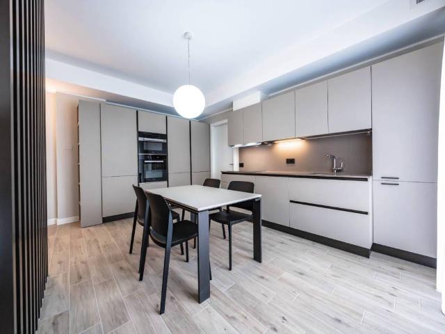 Appartamento in vendita a Milano MI