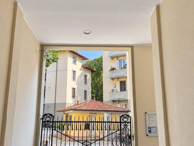 Appartamento in vendita a Milano MI