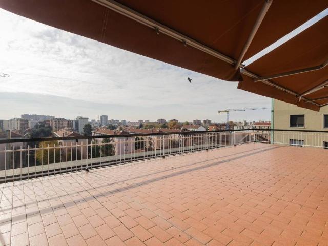 Appartamento in vendita a Milano MI