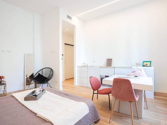 Appartamento in vendita a Milano MI
