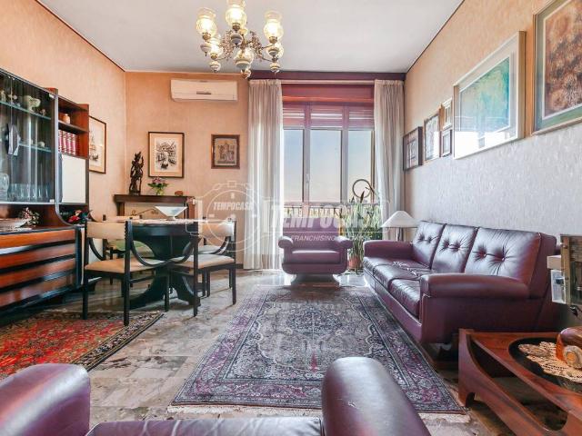 Appartamento in vendita a Milano MI