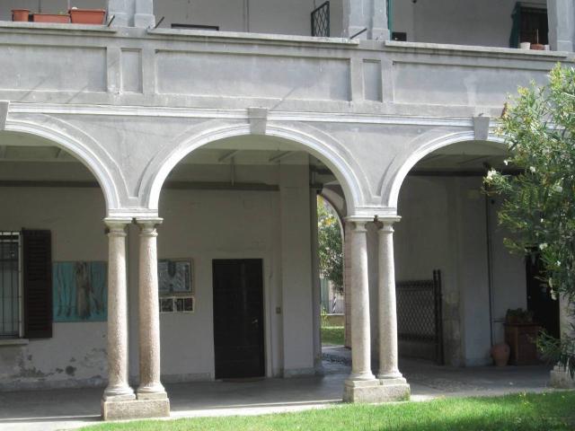 Appartamento in vendita a Milano MI
