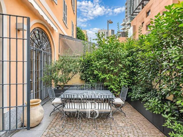 Appartamento in vendita a Milano MI