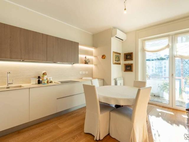 Appartamento in vendita a Milano MI