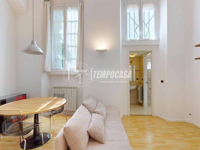 Appartamento in vendita a Milano MI