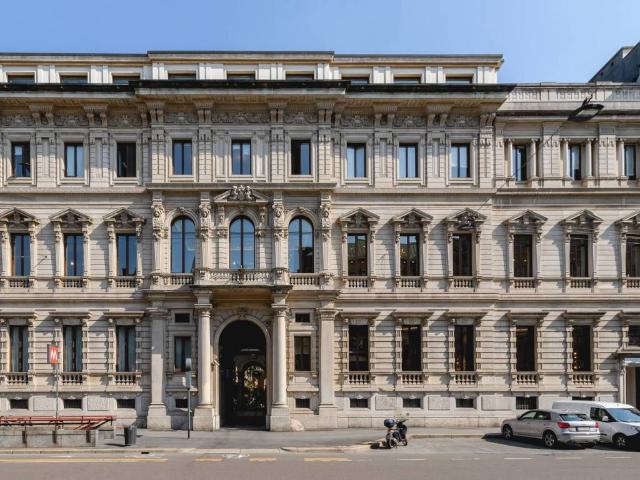 Appartamento in vendita a Milano MI