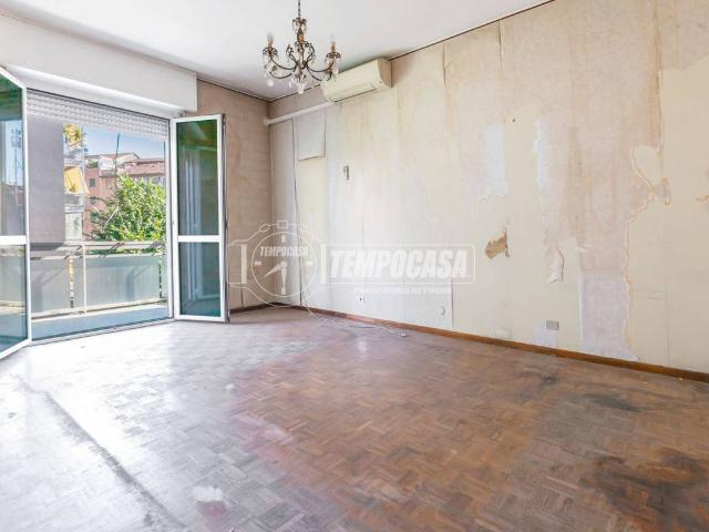 Appartamento in vendita a Milano MI