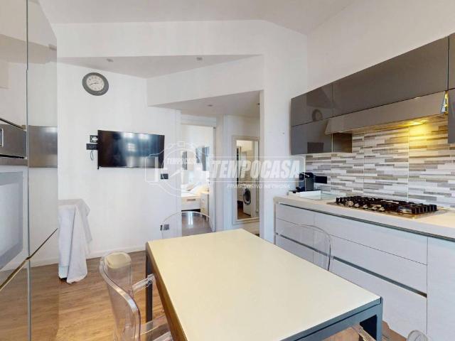 Appartamento in vendita a Milano MI