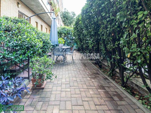 Appartamento in vendita a Milano MI