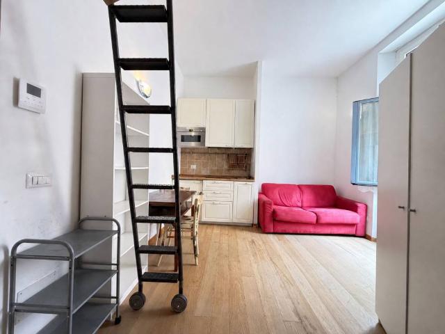 Appartamento in vendita a Milano MI