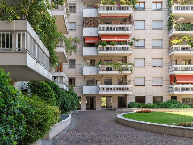 Appartamento in vendita a Milano MI