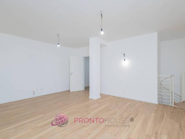 Appartamento in vendita a Milano MI