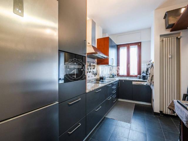 Appartamento in vendita a Milano MI