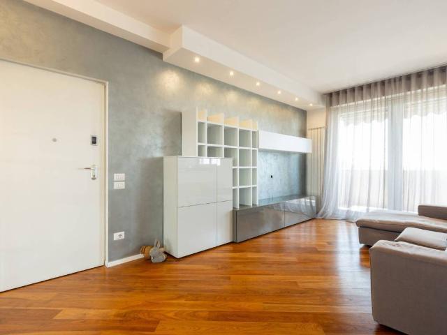 Appartamento in vendita a Milano MI