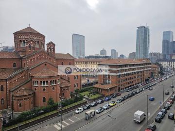 Appartamento in vendita a Milano MI