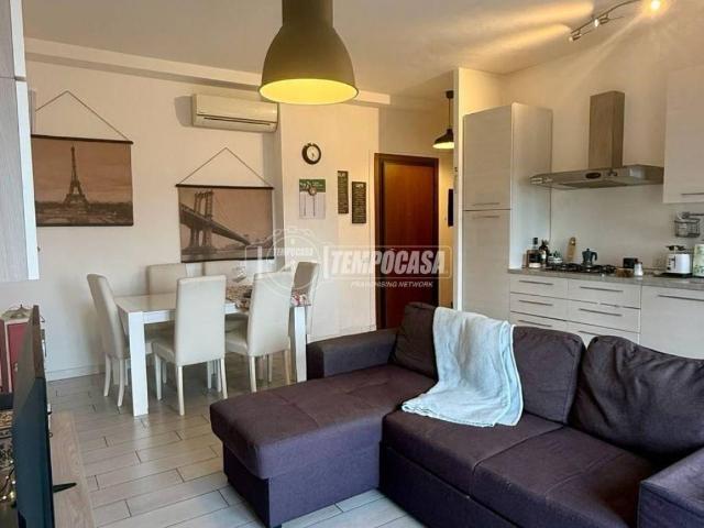 Appartamento in vendita a Milano MI