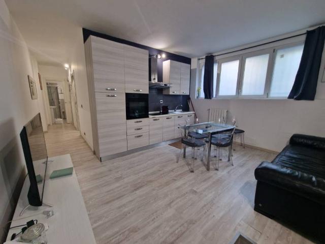 Appartamento in vendita a Milano MI