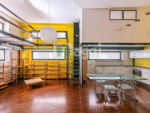 Appartamento in vendita a Milano MI