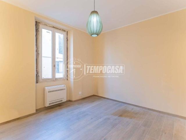 Appartamento in vendita a Milano MI