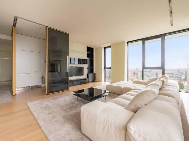 Appartamento in vendita a Milano MI