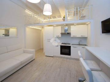 Appartamento in vendita a Milano MI