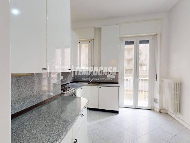 Appartamento in vendita a Milano MI