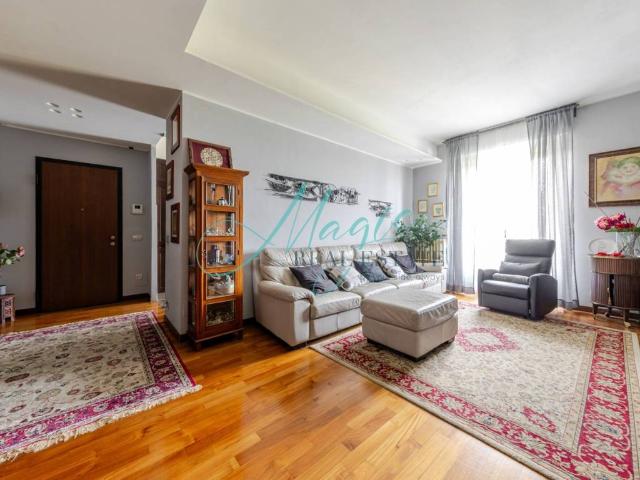 Appartamento in vendita a Milano MI