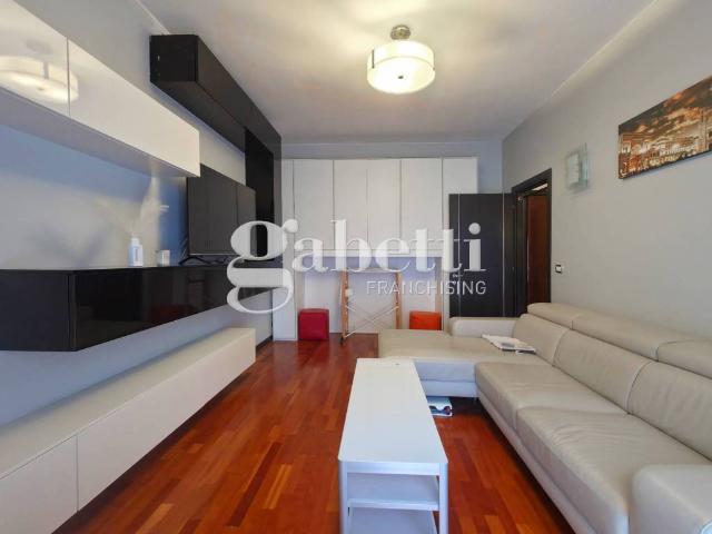 Appartamento in vendita a Milano MI